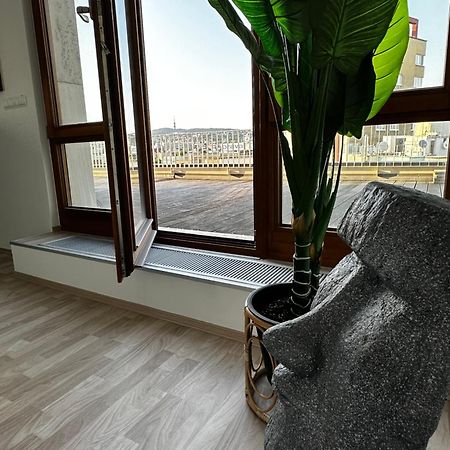 Luxury Penthouse At The Historical Centre With Free Parking Apartment Братислава Екстериор снимка