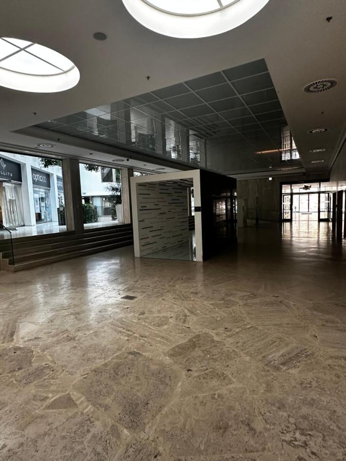 Luxury Penthouse At The Historical Centre With Free Parking Apartment Братислава Екстериор снимка
